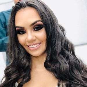 Meet your Posher, Ludmila